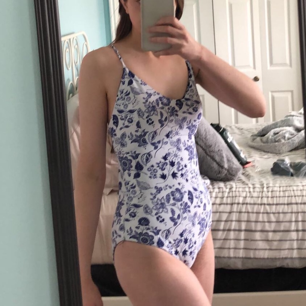 CUPSHE light up the night reversible one piece